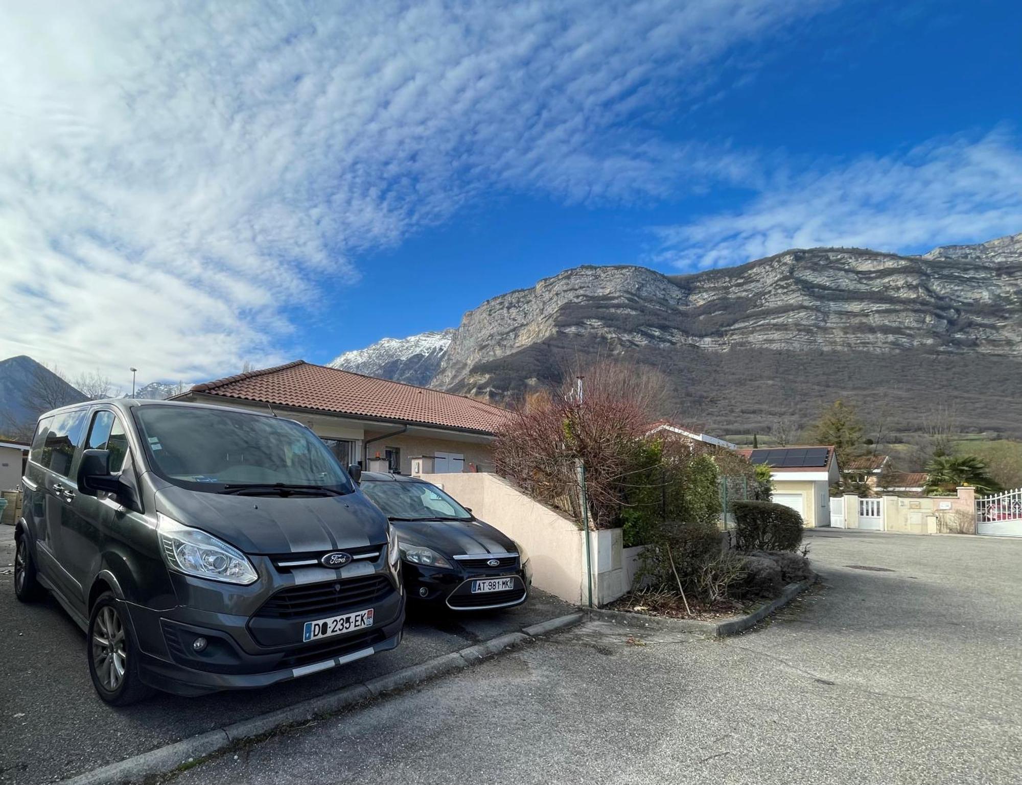 Grenoble Sud Varces Suite Privatisee Au Pied Des Montagnes Exteriér fotografie