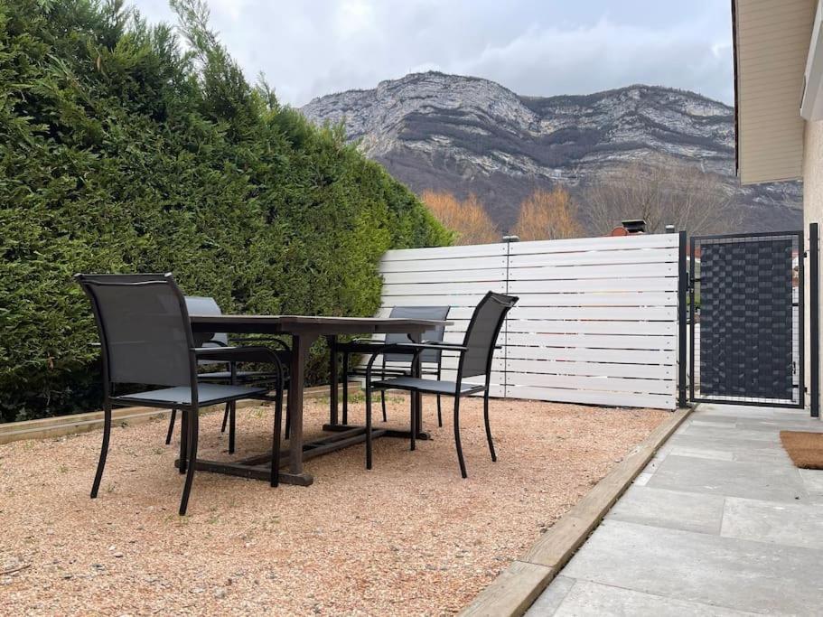 Grenoble Sud Varces Suite Privatisee Au Pied Des Montagnes Exteriér fotografie